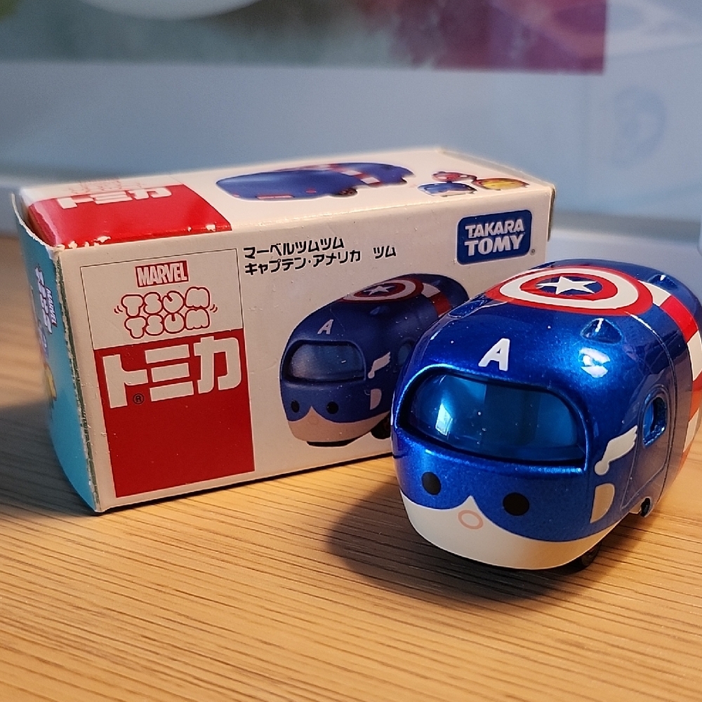 Takara Tomy Marvel Captain America Blue Mini Car Figurine